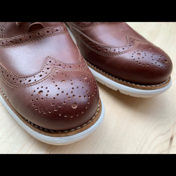 Adiprene by adidas men’s NWT dress shoes - Picture 2 of 11